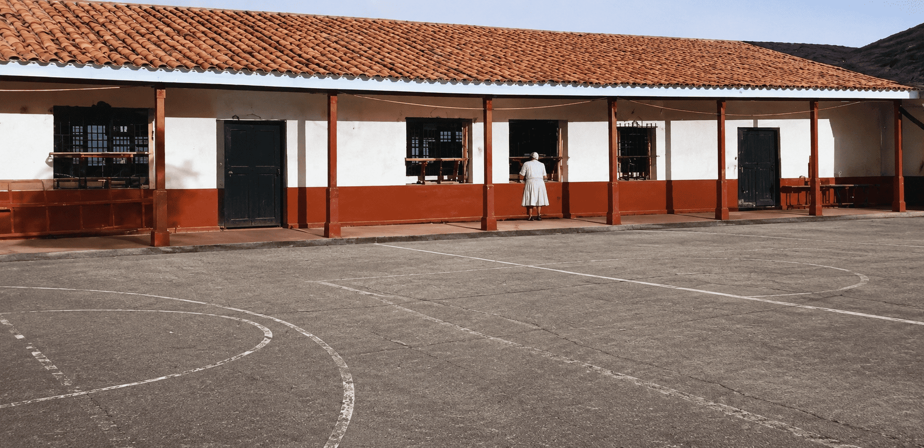 foto de colegio antigua